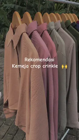 Kemeja Crop Crinkle murahh niii 🙌