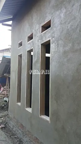 plasteran dlam udah selesai, dan lupa nge videoin pas lantainya disemen 🥲,dan ini aku video pas besoknya #prosesbangunrumah #bangunrumah #rumahminimalist #rumahimpian #rumahsederhanaku #rumahminimalis #rumahsederhanaku #rumahsederhana 