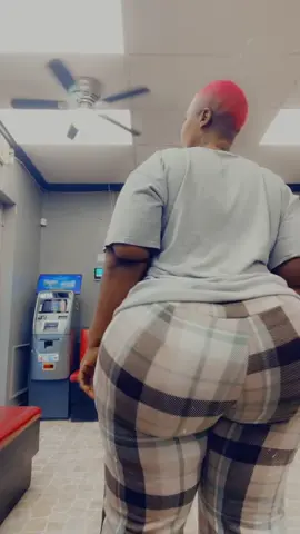 Good morning happy Friday I’m at work 🙏🏾💕💃🏾🇱🇷🇺🇸2023