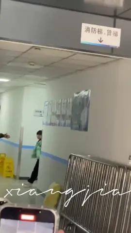 Bé Trần Tuấn Minh và bé Tuấn Hy tan làm cùng các sư huynh, nhìn loi nhoi quá 😂 #trantuanminh#uongtuanhy #truongcuc #truongtuanhao #duvuham #truongtrachvu  #tfgiatoc #🥀tf_giatộc💫 #xuhuong2500 #pt🦄 #tung200918 #tfgiatoctudai 