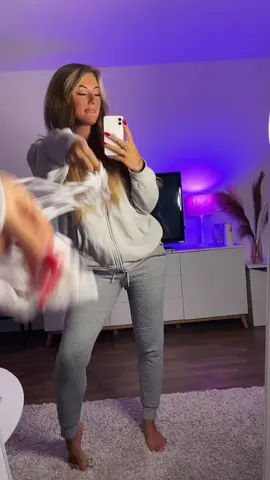 You know where you can find it again 🙈  #greenscreen 