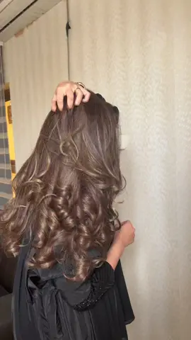 لعشاق الموكا شوكليت 🍫🍫❤️ #صبغات_شعر #صبغة #صبغات #شعر #tiktoklongs #foryoupage #hair #color #balyage #هبة #تيك_توك #اكسبلور #اكسبلورexplore #السعودية #البحرين #الرياض #شعب_الصيني_ماله_حل😂😂 #fyp #fypシ #ترند #رمادي #مليون 