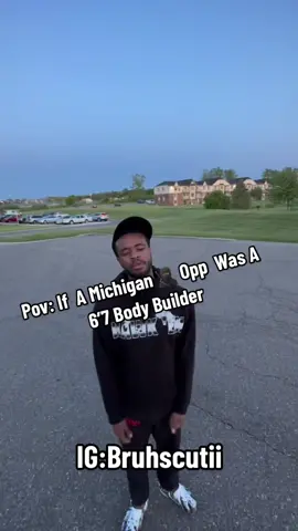 They’ll throw the hands with any opps except the body builders😂😂😂#viral#zxycba#fyp#skit#michigan#foryou#viralvideo#bruhscutii 