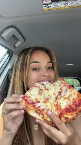 PIZZA #pizza #pizzamukbang #cheese #cheesepizza #pepperonipizza 