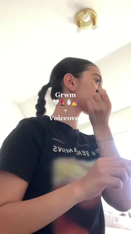 #grwmmakeup #grwm #makeupproducts #personalblog #Lifestyle #cosmetics #beautyproduct #grwmvoiceover #grwmvoiceovervlog #aesthetic #aestheticvibes 