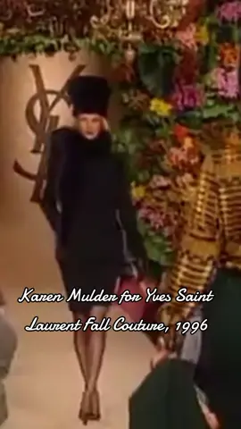 #karenmulder #yvessaintlaurent #ysl #couture #hautecouture #Runway #fashionshow #90sfashion #90saesthetics #90sstyle #90slook #90ssupermodels #fashion #supermodels #vintagestyle #vintage #vintagefashion #reels #fashionreels #1990style #1990sfashion #1990s