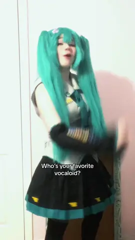I hate this new update its so hard to edit now im going feral #vocaloid #vocaloidcosplay #miku #hatsunemiku #mikucosplay #hatsunemikucosplay #fypシ #mikuvocaloid #cosplay 