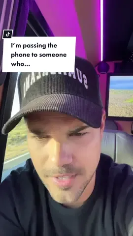 Hubby got a tiktok @Taylor Lautner !!!😍😍😍