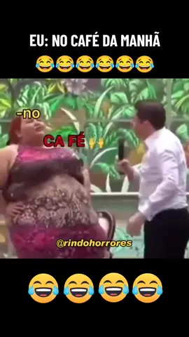 Mulher Viraliza Ao Comer 12 Pães No Café da Manhã 😂😂 #comedia #engracado #meme #zueira #viral #pegadinha #fyp #rindomuito #12paes #gordinha 