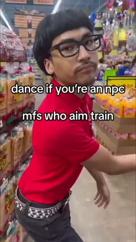 never catching me playing aim trainers 🤣🤣🤣 #fyp #aimtraining #xyzbca 