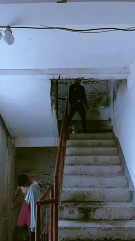 ထာဝစဉ်အမြဲဖုန်းပြောပေးမဲ့သူတွေရှိကြလားခဗျ☺