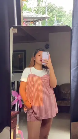 ahhh ang ganda ng two piece set na ‘to for only 199 pesos mga mi!! 😩❤️ Click the yellow basket 🛒✨ #preggymoms #pregnantoutfits #maternityoutfit #maternitytwopieceshort #fyp #foryou 