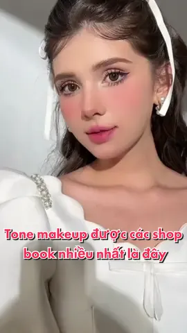 Tone makeup chưa bao giờ hết hot tại Ximona Makeup. Ngoài kiến thức về sản phẩm thì màu sắc cũng là cốt lõi quan trọng, các bạn cùng xem thành quả nhé #ximonamakeup #dcgr #beatytok #goclamdep 