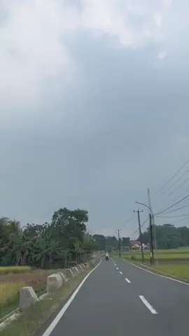Sabtu ngukur jalan 😄 #pangkalankarawang #cariubogor #cianjur #jawabaratpunya #masyaallahtabarakkallah #healingsetitik😎 #fypシ゚viral🖤video 