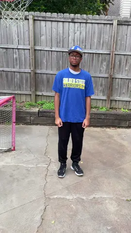 #vibewithmee . Just a tiktok dance I did. #tiktokdance #tiktokdances #dancechallenge #lotofmeliltecca #foryou #fyp #tiktok #trending #vibesss 