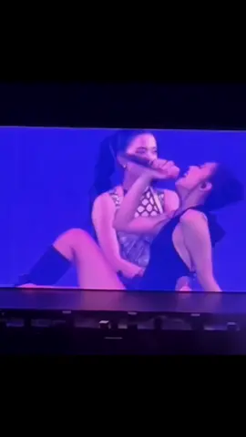 Aiss Đề nghị cô Kim lớn cất cái lưỡi ikkkk #Jisoo #Jennie #Blackpink #Jensoo #Otp #Blink_2k #xuhuong #xuhuong 