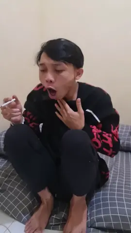 Koko Belajar Ngerokok #fyp #fypシ゚viral #trend #fypシ#rebbecakloper #rebeccaklopper #seagames2023 #thudong2023 #lucu 