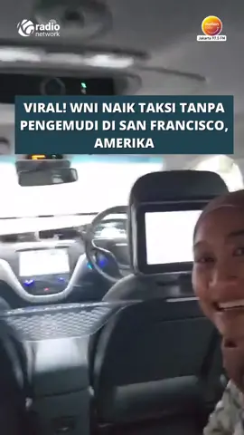 Manggil taksi, nggak ada supir yang nyangkut ❌ Manggil taksi, NGGAK ADA SUPIRNYA 🙀🤯 ✅ Video yang menampilkan penumpang naik taksi tapi tidak ada supirnya di balik kemudi viral di media sosial. Taksi dalam video tersebut merupakan taksi tanpa pengemudi atau disebut juga dengan robotaxi. Mobil ini mengandalkan radar, sensor kamera, dan Light, Detection, and Ranging (Lidar), sehingga memiliki kemampuan otonom loh Temen Motion. Gimana menurut kalian⁉️🧐 📃 kompas.com 🎥 Twitter/nmonarizqa #fyp #fypシ #robotaxi #amerika #teknologiotonom #motion975fmjkt 