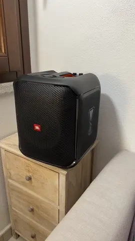#partybox #JBL #jblencore #jblcharge5 #fyp #fypシ #neiperte #jblbasstest #jblbassboost 