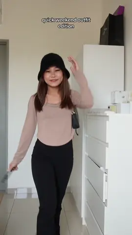 quick weekend outfit edition 🎧 #fy #streetwear 