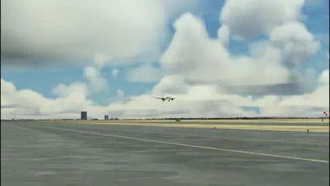 Detik detik pesawat besar Lion Air mendarat di Jeddah Arab Saudi #lionair #lionair #landing #jeddah #arabsaudi #arab #umroh #hajj #haji