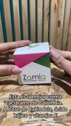 Crema Aclarante Zamia 🍃Nuestro tratamiento exclusivo cuenta con ácido kójico como uno de los mejores ingredientes activos para el tratamiento de manchas indeseadas junto con el extracto de calendula y el antioxidante Vitamina E. #zamianaturalezalatina #sinmanchasenlapiel #aclarantenatural #aclararlapiel #aclararlasaxilas #aclararpiel #aclararzonasoscuras #aclarar#medellincolombia #belloantioquia 