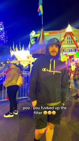 #ColorCustomizer theres a carnival ans i dont know how to act lol