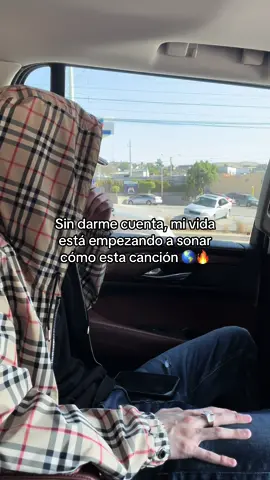 Volviendo a recorrer las calles que me vieron crecer, tus victorias son sueños que jamás diste por perdidos. ✍🏻🎤🇲🇽