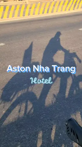 khách sạn Aston Nha Trang, 100% các phòng có view biển, kèm buffet sáng, nội thất sang trọng và nằm gần bãi biển của tp Nha Trang #AstonNhaTrang #DulichVietNam #dapxexuyenViet #reviewhotel