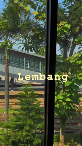 📍Gunung putri lembang Rekomendasi tempat berburu sunrise di lembang 🌥️ #lembangbandung #rekomendasitempathealing #gunungputrilembang #sajalanjalanlembang 