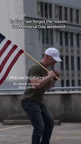 Never forgotten. #memorialday #fallensoldierscadence 