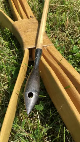 Eight-limb bow & whistling arrow. #bowyer #bowbuilding #archery #bowandarrow