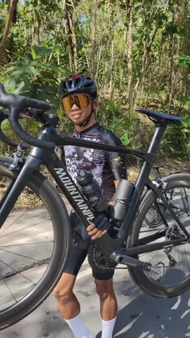 POV: Paano magdala ng Carbon Bike . #mountainpeak #mountainpeakrexton #mountainpeakrexton8000 #mountainpeakrextoncarbon #mountainpeakrexton2021 #rexton #rexton8000#roadbike #roadbiketiktok #roadbikephilippines #roadbikeindonesia #roadbikeph #roadbikelife #roadbikes #roadbikers #roadbikeindo #roadbikemalaysia #cycling #ciclismo #bicicleta #cycle #bike #bikelife #bikeride #procycling #cyclist #sport #ride #shimano. #nature #bikes #biking #cyclists #gorillacrew #gcrew #topeabarca #siklista #siklistangtiktoker #siklistangtiktokerist #siklistaph #siklistangpinoy #siklistangtiktokerist🚴‍♂️ 