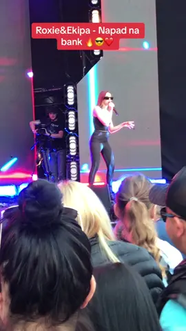 Roxie w Sędziszowie MŁP i piosenka Ekipy ,, Napad na Bank” 😎🔥❤️🤞   @Mateusz Trabka @ryskalamarcysia   @ROXIE   @arczi.23 • IG: arczi.wrzesien  #roxiewegiel #trombabomba #marcysiaryskala #roxiekoncerty  