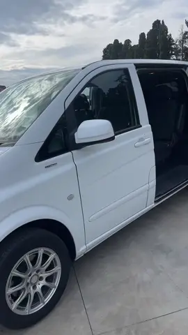 Mercedes-Benz Vito  Anno 2014 Km 253000 9 Posti Unico proprietario!  Doppia porta laterale #ncc #mercedesvito #rentcar #caltagirone #automercato