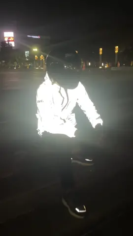 #jaketreflektif #revla #jaketnyala #jaketmotor #jaketrvl  #CapCut 