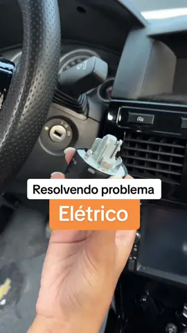 Finalmente trocando o comutador de ignicao, pensa em uma pecinha para dar problema é essa dai.. mas me conta ai, qual problema cronico que seu carro tem?   #vectra #projectcar #reformadecarro #eletrica #problemaeletrico #carrodemulher #esteticaautomotiva #manutencaocarro #carro #dicadecarro 