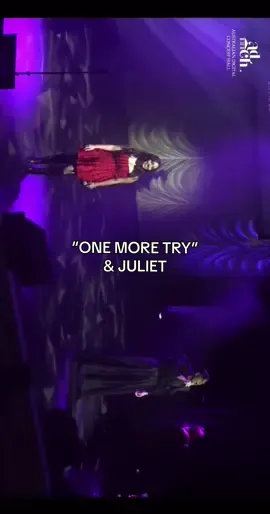 Replying to @..EllaWhite.. thanks for having us #greenroomawards ✨🖤 #andjulietau #andjuliet #theatrekid 