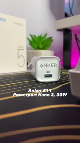 Kecil kecil jago balap, ngecas super kebut ⚡️ #anker #ankerpowerport #ankercharger #ankernano3 #fastcharging #techtok 