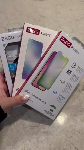 So grateful for my latest goodies from @zagg PSA dont forget to go to my bio and get 20% off with my code CAROLINAV20 #zaggpartner #zagg #ad 