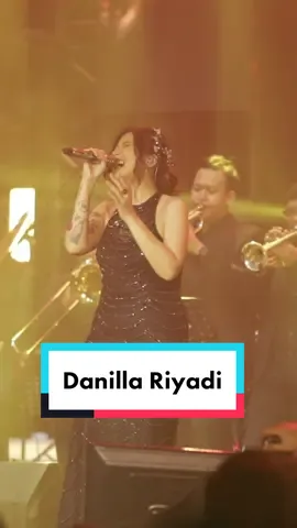 Dewa19 Feat Danilla Riyadi - Air Mata #ahmaddhani #dewa19 #danillariyadi #fypシ 