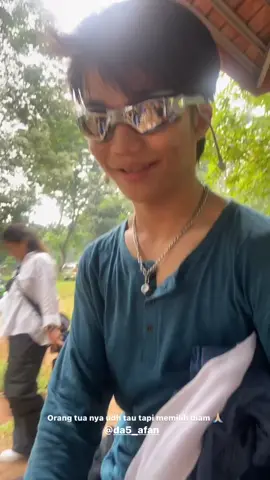 ini konsep nya gimana dek 😭 ada2 aja tingkahnya makan bakso pakai kacamata renang 🤣🤣🤣 #afanda5 #afanda5 #afanda5 #afanda5 #afanda5 #kesayanganSA #sahabat_afan #support_sistem #ahmad_afan_khadafie #afanda5 #afanda5 #afanda5 