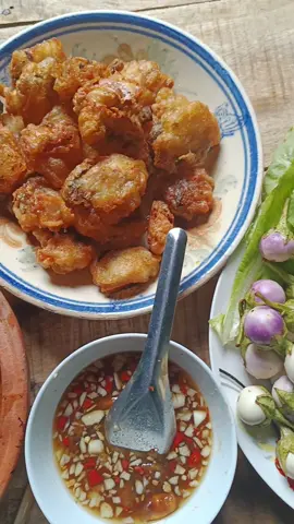 ruột cá lóc chiên #amthucmientay #fyp #AnCungTikTok #LearnOnTikTok #TryItWithTikTok #diepthanh605 #thanhsaudau 