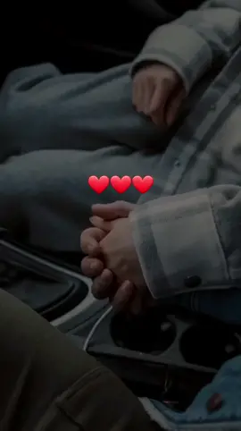 واحلف بالليالي وعيونك يا غالي #عمرو_دياب #الهضبة_عمرو_دياب #واحلف_بالليالي❤️🚊❤️ #ذكريات_الزمن_الجميل #اغاني_لاتنسى #جيل_التسعينات #fypage #viralvideo #explore 