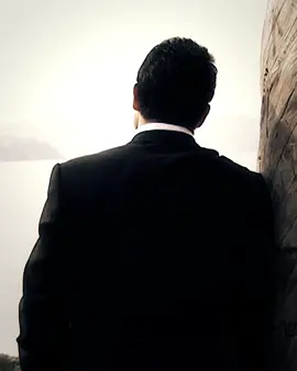 دعها ترحل بس على طريقة الكوسوفي                                 #acihayat #kenanimirzalioglu #selindemiratar #دموع_الورد #explore #edit #fyp #مسلسلات_تركية 