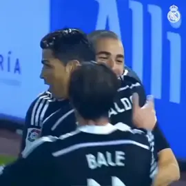 Trio BBC Tinggal Kenangan🤩😌☺#cristiano ronaldo #bale11realmadrid #karimbenzema🇫🇷🐐😈💪🏼 #triobbcrealmadrid #bernaber💞👑 #editzzz #efotball #bantufyp🥺 #fyp 