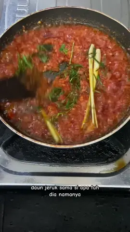 BANGUN KAU PEMALASSS!!! #fypシ #fyp #fypage #jajanantiktok #reseptiktok #resepsimple #sambal 