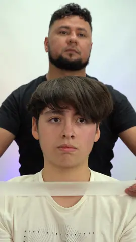 Mi cliente se quiere hacer los risos en @BARBERIA HERNANDEZ @Gregory Hernandez  #asmr #asmrsounds #risos #gerardoayala #barberiahernandez #taperfade #hair #haircut #viral #fypシ #barber #cortedepelo  @Military @Gerardo AYALA @Jay Wu 