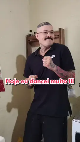 Hoje eu dancei muito !!! #meudia #vlogcomida #rotina #vlogrotina #mukbang #mateusasmr #minhavida #asmrvlog #irmaos 