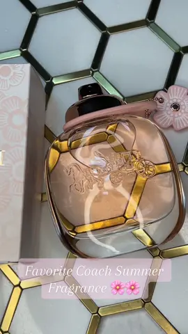 Little graduation gift to myself 🌸🩷 #coach #graduation #haul #graduationgift #graduation2023 #classof2023 #giftideas #treatyourself #coachperfume #perfume #Summer #summerperfume @Coach 